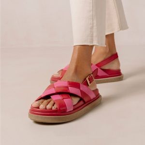 ALOHAS MARSHMALLOW SCACCHI Red and Pink Leather Sandals- Size 41/10
